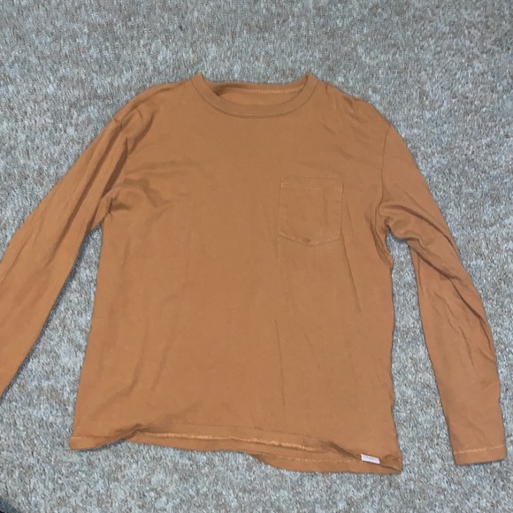 Lot of five EUC gap medium 8 long sleeve shirts - Picture 6 of 6